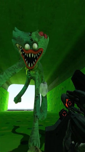 Jumping From Huggy Wuggy’s Tower To Escape! 😱 | GMod