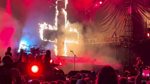 Watch Slayer Reunite At Riot Fest With A Song They Hadn't Played In 26 Years