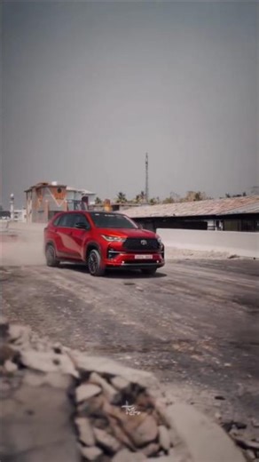 Innova Crysta vs Hycross 😱 Aaj Do Bhaiyon Ki Ladai! Kaun Jeetega?