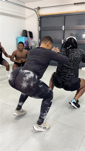 Perfect Workout for GLUTES and THIGHS