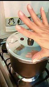 PRESSURE COOKER POLENTA IN 5 MINUTES