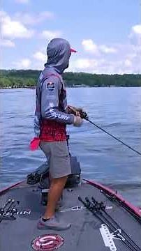 Spencer Shuffield with an incredible run to make the cut in the Knockout Round on Grand Lake