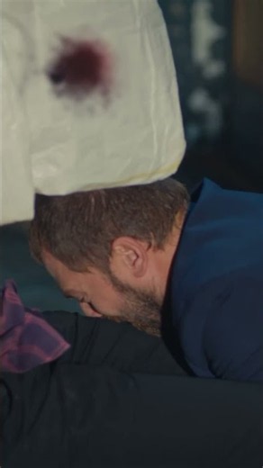 Cihan collapses believing his brother is dead #CanKırıkları