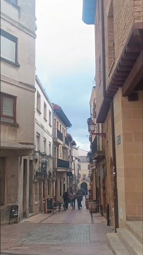Haro Iglesia de Sto. Tomás Ver vídeo completo. #haro #larioja #pueblosdeespaña #infolaso #spain