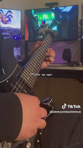 Alien Stage Performance: Blink Gone Credits and Tips