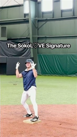 J.T. Sokolove is gonna fit in just fine next year🤩 #savannahbananas #bananaball #baseball