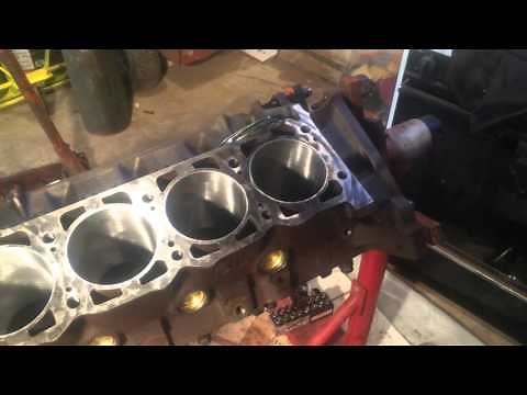 Checking piston to bore clearance