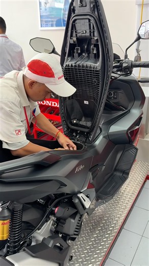 Honda x adv 160 2026 black #viral
