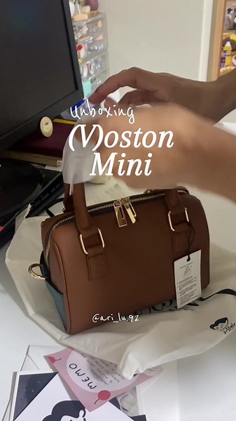 Voston Mini by D-Style: Inspiring BTS Taehyung Boston Bag Mini