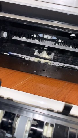 Epson ET 3760 repeatedly paper jamming