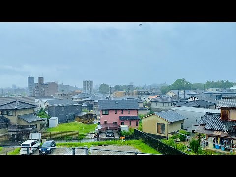 4K Heavy Rain Walk in Japan - Modern Japanese Houses | Residential Walking Tour in Nagoya