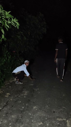 Serbian dancer lady/shmashan Ghat raste per #funny #fun #youtubeshorts #ghost