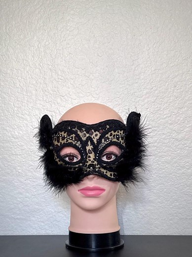Leopard Cat Masquerade Mask – Animal Print Costume Party Eye Mask With Feathers - Etsy