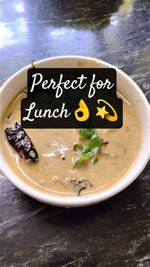 നാടൻ വൻപയർ ഒഴിച്ചു കറി ഇങ്ങനെ ഒന്ന് വെച്ചു നോക്കൂ Kerala Style VanpayarCurry Umma's Kitchen#shorts