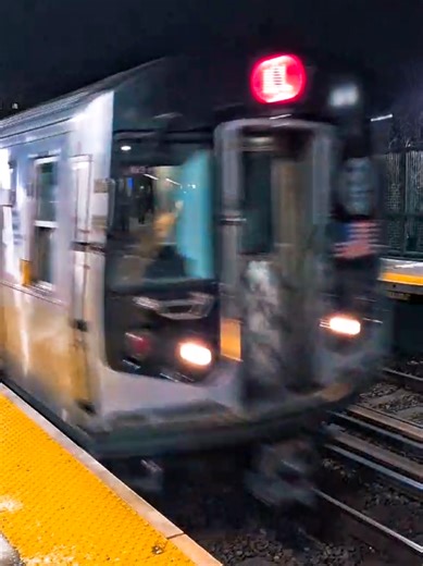 Manhattan L Train Route Information