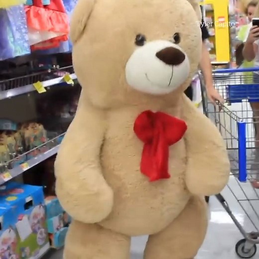 368K views · 4.2K reactions | Giant teddy bear comes to life!  Credit: Tyler Capito | VT | Facebook