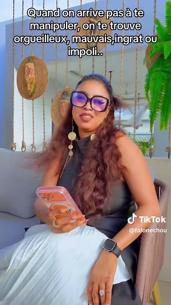 Vidéos de Falone Chou ( Mme T 💍) (@falonechou) avec son original - Le Roi Manitou 🎙️