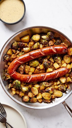 Kaleb Wyse | Is there anything better than a one-pan meal for a weeknight? This combination of potatoes, Brussels sprouts, and kielbasa is easy to make... | Instagram