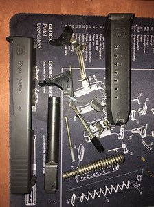 Glock 22 upper/slide complete w/lower parts