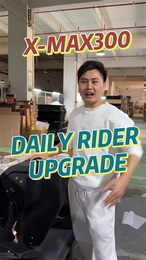 Yamaha motorcycle side box can still play like this#XMAX300 #sidebox#SideCase #MotorcycleLife #Motorcycleparts