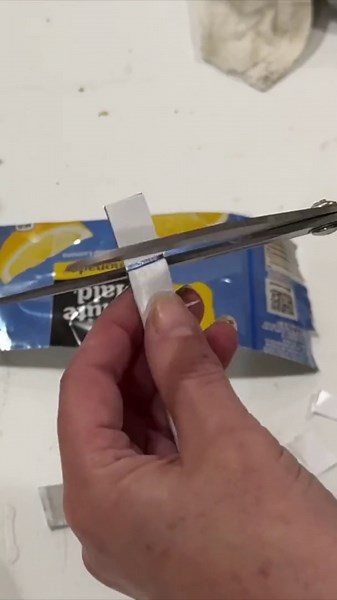 Don't toss your leftover soda cans before you see this BRILLIANT upcycle!