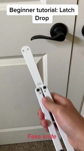 #balisong #squiddy #beginner #tutorial #latch #drop