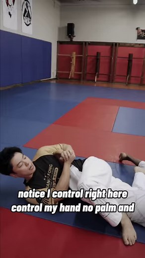 Heel hook after catching the leg. #mma #martialarts #jiujitsu #catchwrestling #judo #selfdefense #karate | Kevin Lee