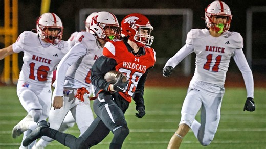 Massachusetts high school football scoreboard for first round of playoffs (Nov. 7-8)