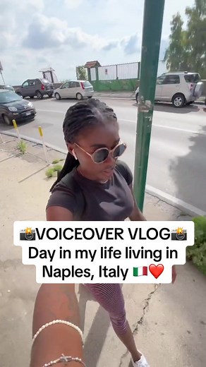 Day in my life vlog living in Naples, Italy. 🇮🇹 #dayinmylifevlog #napolivlog #voiceovervlog #voiceovervlogs #blackgirlinitaly #italyvlog🇮🇹