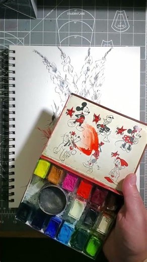 Mixing the Perfect Orange: Art Palette Secrets Revealed!
