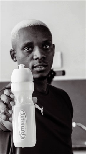 🌟 Fueling up with @futurelifeza’s Smart Foods and On-the-Go Sachets – because life doesn’t slow down, and neither should you! 💪✨ From quick, nutritious breakfasts to satisfying snacks, I’ve found my go-to! 🥄💼 What’s your top choice to keep you energized on busy days? Let me know!👇 #FutureLife #SmartFood #FutureLife #SmartFoodRevolution #OnTheGoNutrition #HealthyLiving #SmartSnacking #FutureOfFood #DailyFuel #SouthAfricanBrand #WellnessJourney #HealthySnacks #Superfoods #SmartChoices #FuelYo