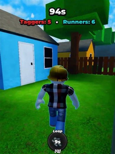 I Tried Escaping The TAGGER in Roblox… 😨