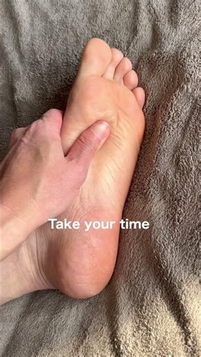 One Foot Point to Feel Calm #footmassage #reflexology #calm