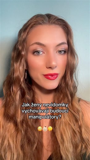 JAK ŽENY NEVĚDOMKY VYCHOVAJÍ BUDOUCÍ MANIPULÁTORY? 😱#shorts #viralshorts #manipulator #psychology