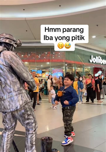 Hmmp parang iba 🫢😅