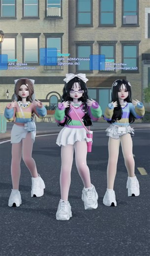 Roblox Dance Trends: Happy Synthesizer Dance Moves