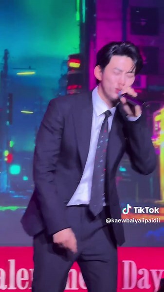 Ok Taecyeon's Heartfelt Moments at Concert 2025