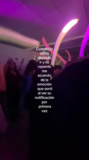 Cuando lo estoy dejando ir pero de repente me acuerdas