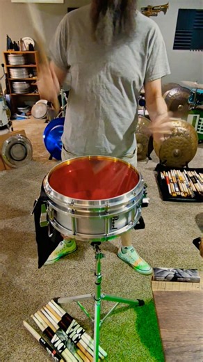 RED! Pearl Aluminum Shell Marching Snare Drum Remo Mylar Head #drumline #marchingband #marchingsnare