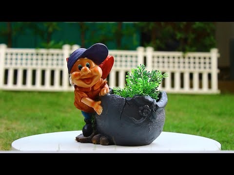 Wonderland Decorative Succulent Pot with Happy Gnome Statue