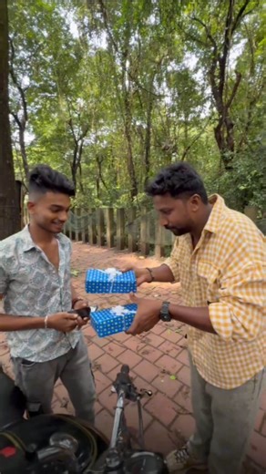 Faisal Chungathara on Instagram: "Shoe challenge 🔥🥰"