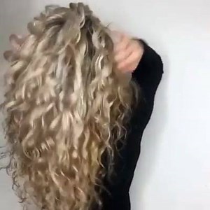 226K views · 1.4K reactions | How to get perfect curls  this is awesome ❤❤ | Catwalk | Facebook