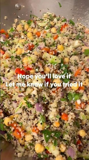 EASY QUINOA SALAD #food