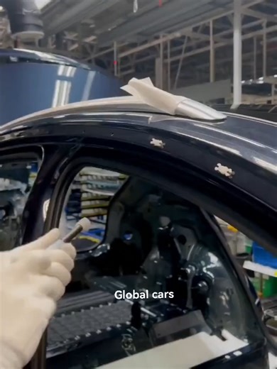 Car factory: trim installation