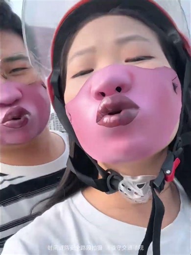 好抽象的口罩 哈哈！#玩个很新的东西 #抽象 #搞怪口罩