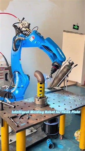 Intelligent Welding Robot for Thick Plate#Factory #Roboticarm #automate #Mechanical #Sixaxisrobot