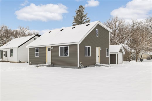 4533 Welcome Ave N, Crystal, MN 55422 - MLS 7043087 - Coldwell Banker