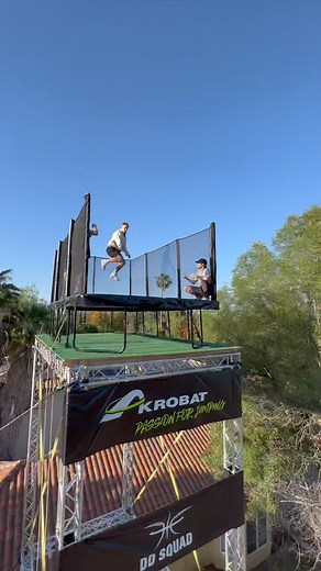 358K views · 691 reactions | #incredible #worldrecord #flips #backflip #stunts #trainedprofessional | Scoopster | Facebook