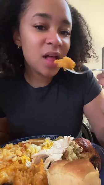 My First Thanksgiving Dinner Plate of the Season