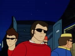 Top Secret Hot Tub Party Peeping Plan!